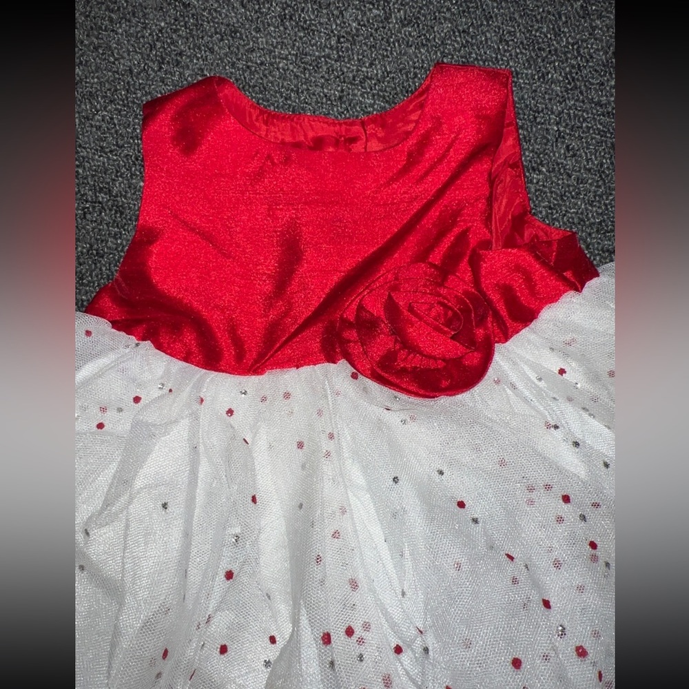 Little Girls Holiday Editions Red And Silver Sparkle TuTu Dress Size 6-9 Months